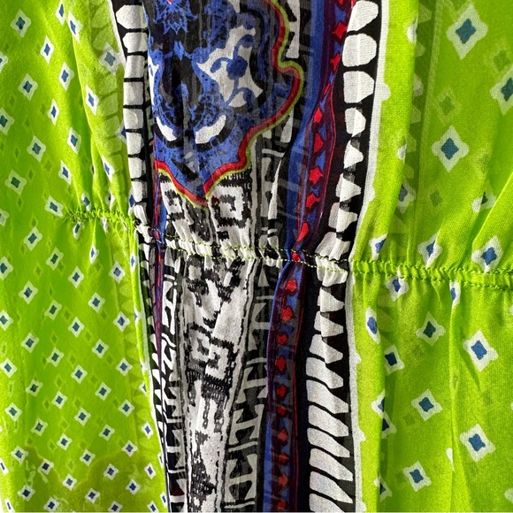 Hale Bob Green Chartreuse Print Silk Bell Sleeve Pullover Top Size S - Picture 10 of 12